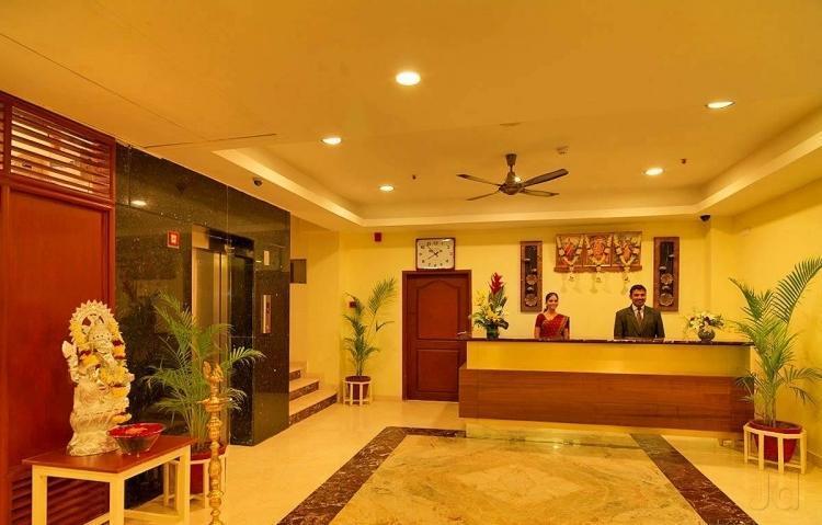 Dhanunjayas Luxury Hotel Hosur Ngoại thất bức ảnh